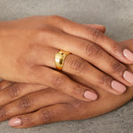 Load image into Gallery viewer, Yellow Gold Wave Ring
