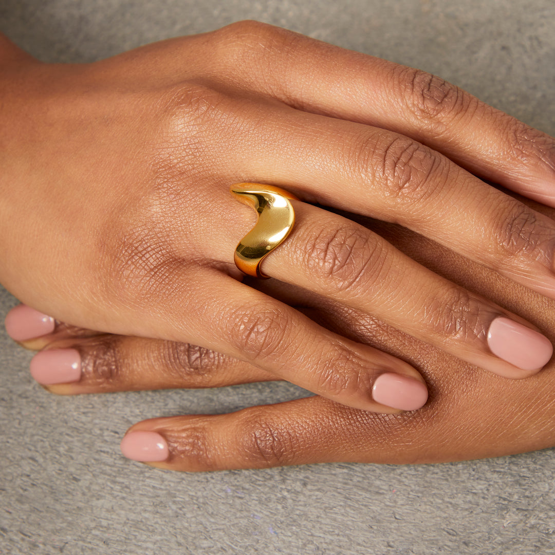 Yellow Gold Chunky Twisted Wave Ring