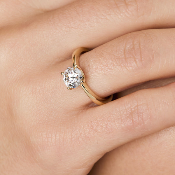 9ct Gold Solitaire Lab Diamond Ring | 1.5ct Round Brilliant E VS1