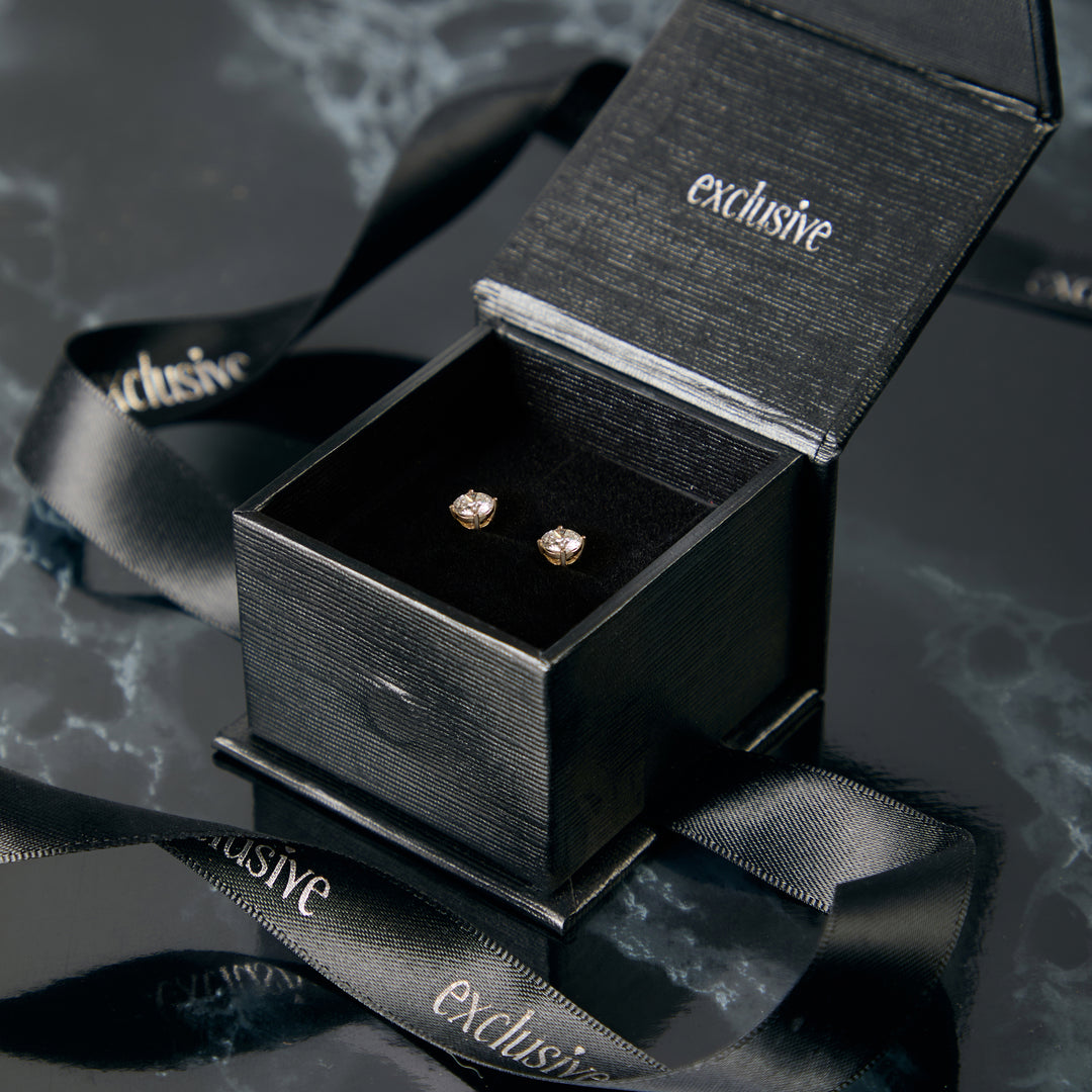 Solitaire Stud 1 Carat Lab Grown Diamond Earrings Set in 9ct Yellow Gold