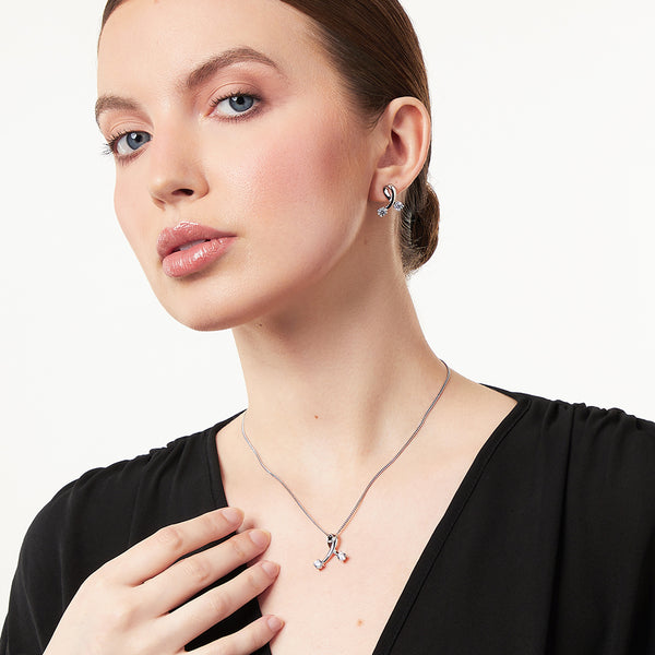 Sterling Silver 'Kiss' Earring With Cubic Zirconias