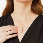 Load image into Gallery viewer, 9ct White &amp; Yellow Gold Daisy Chain Pendant
