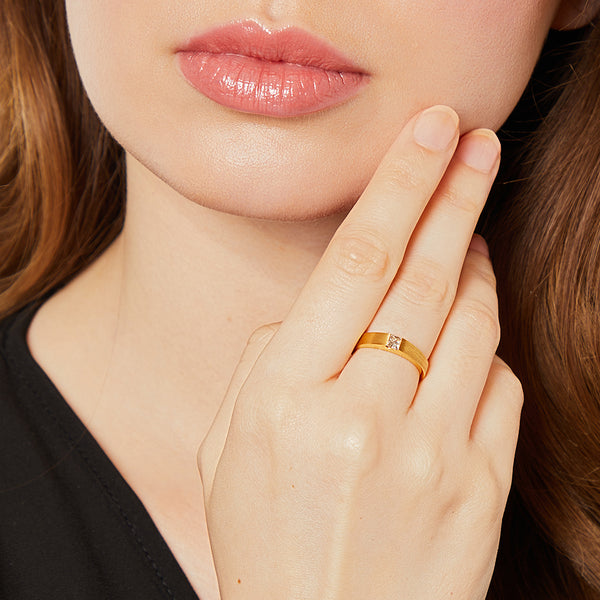 Yellow Gold Matte Finish Diamond Ring