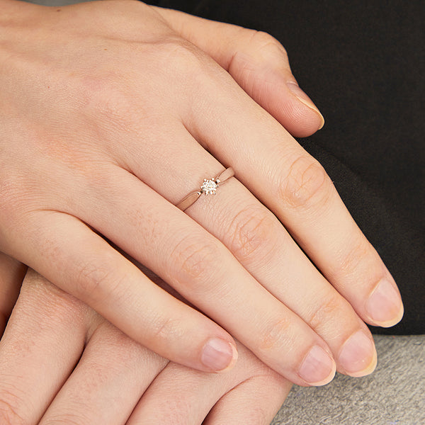 18ct White Gold & Claw Set Diamond Solitaire Ring