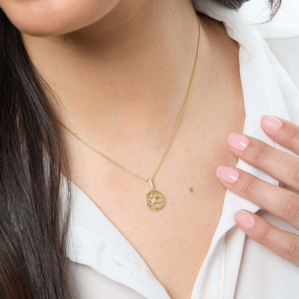 Yellow Gold Circle Pendant With Inner Flower Stencil