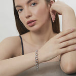 Load and play video in Gallery viewer, Sterling Silver Twisted  Chunky Link Bracelet
