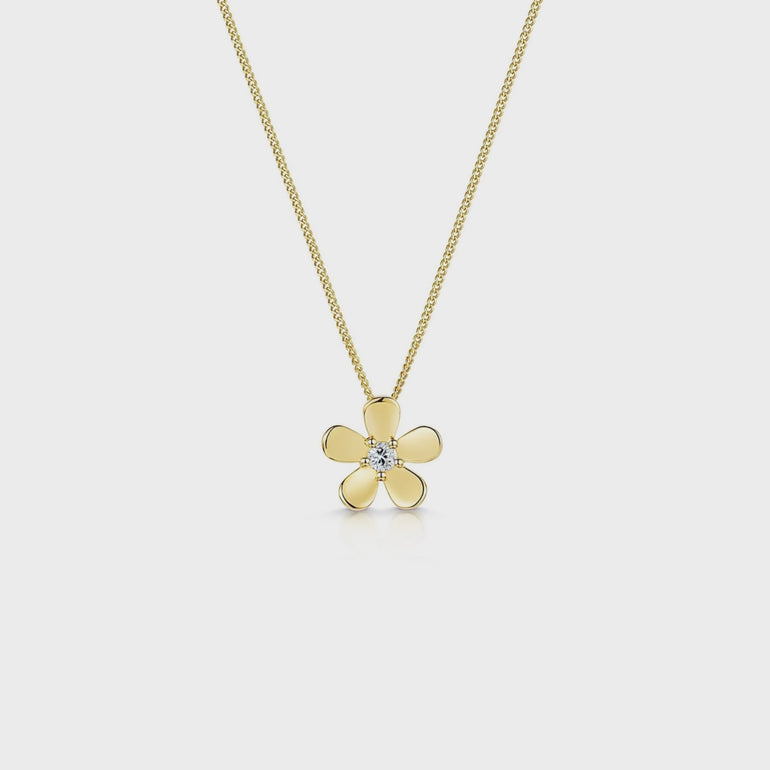 video clip ofYellow Gold Flower Cubic Zirconia Centre Pendant